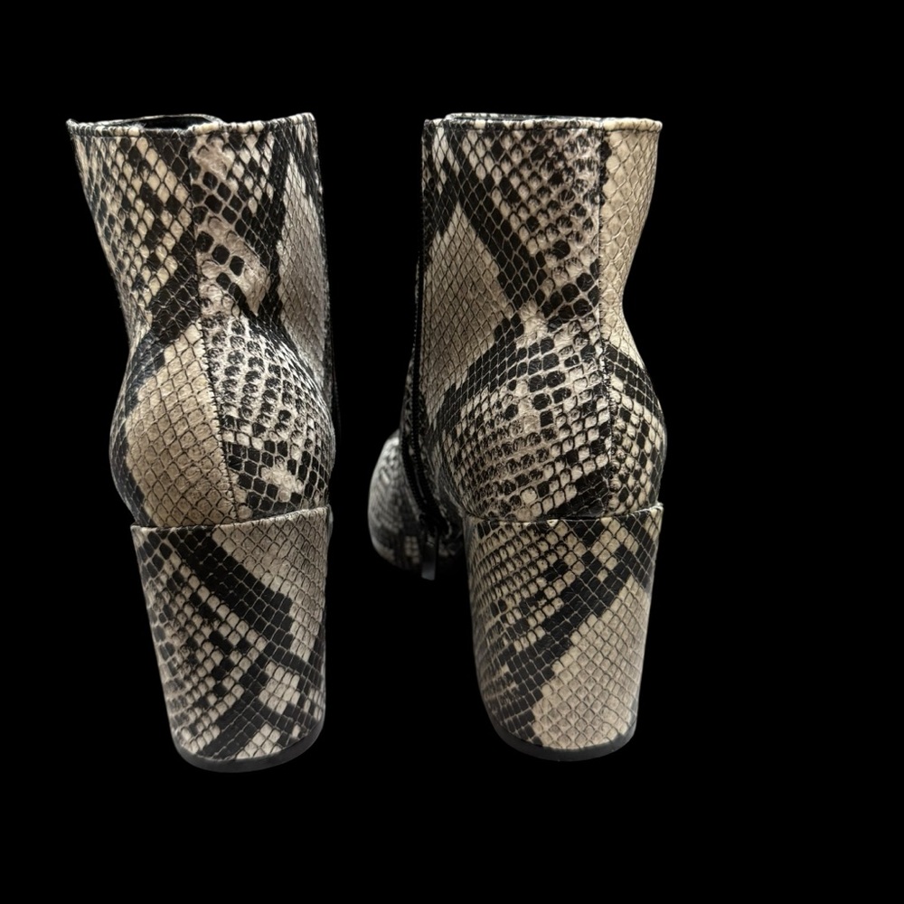 Bamboo Snakeskin Patterned Ankle Boots BNIB 6.5 - Picture 5 of 8